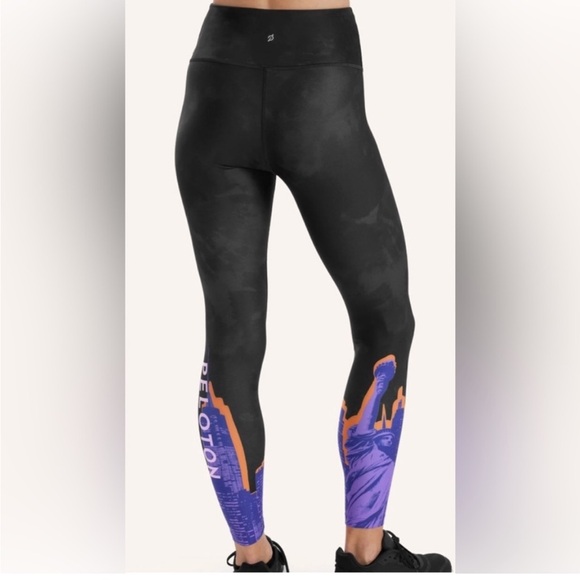 NWOT Peloton NYC High Rise Legging - Picture 3 of 7